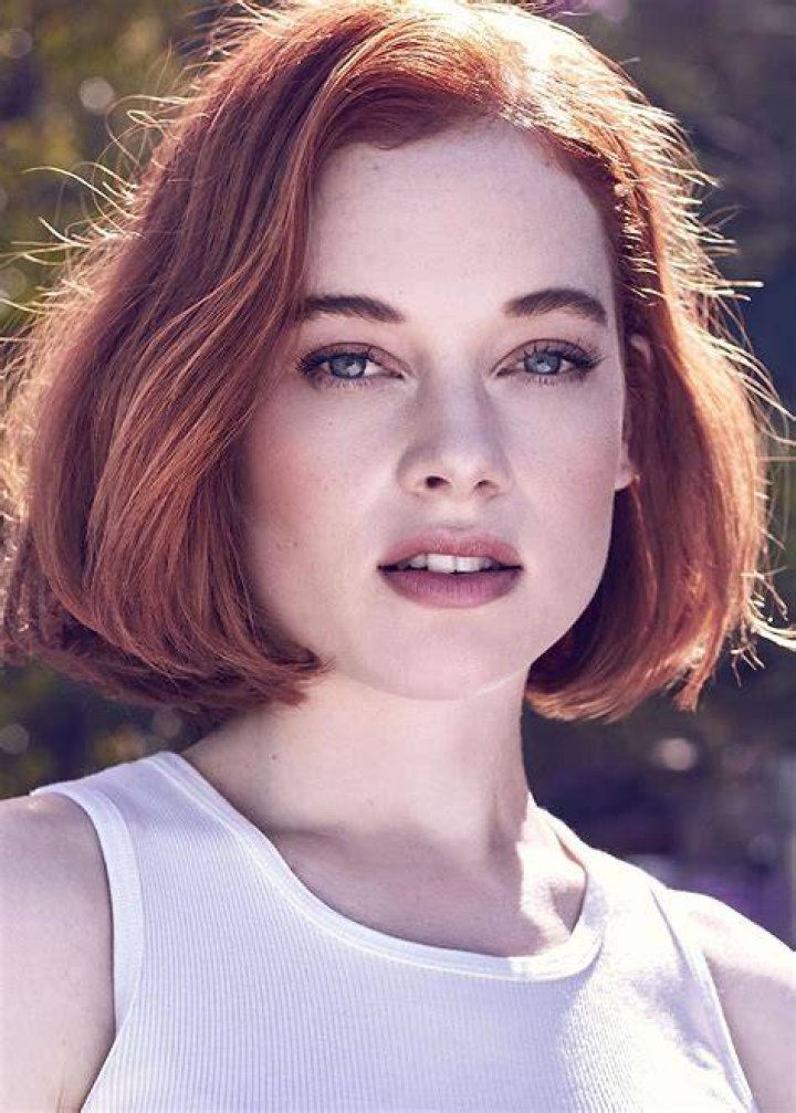 Chic: Jane Levy cut a smart figure in a sleek suit with lace up shoes
